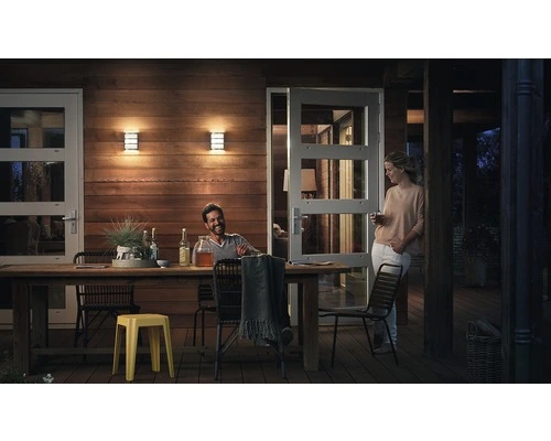 PHILIPS LED Buitenlamp Python Met Bewegingssensor RVS 1 PHILIPS LED Buitenlamp Python Met Bewegingssensor RVS